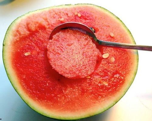 网红勺子爆款吃瓜,揭秘网络红人的爆红之路 第1张 网红勺子爆款吃瓜,揭秘网络红人的爆红之路 第1张