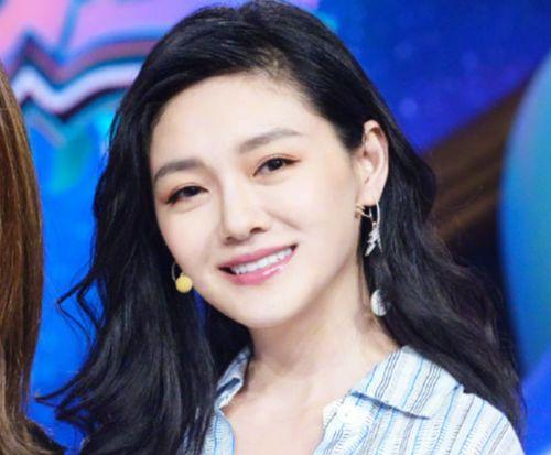 张兰最新爆料戒指品牌,奢华戒指背后的神秘品牌  第2张